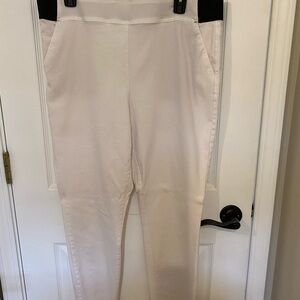 Simply Vera Vera Wang Black and White Garment